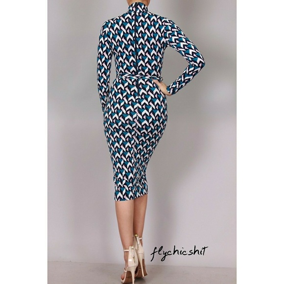 Samathie Midi Dress - Picture 4 of 8